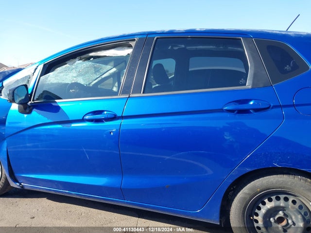 Honda FIT LX 2017 JHMGK5H59HS020879 Image 14