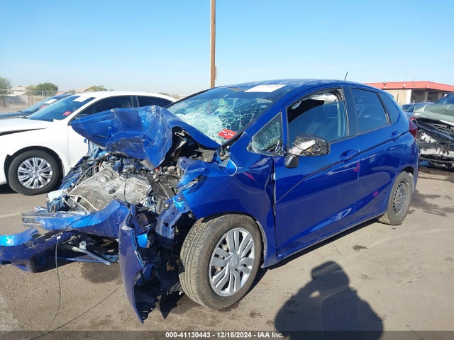 Honda FIT LX 2017 JHMGK5H59HS020879 Image 2