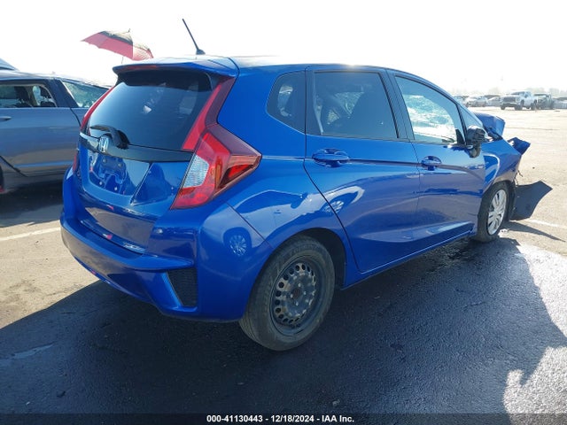 Honda FIT LX 2017 JHMGK5H59HS020879 Image 4