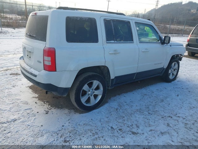 Jeep Patriot Latitude 2014 1C4NJRFB1ED627743 Image 4