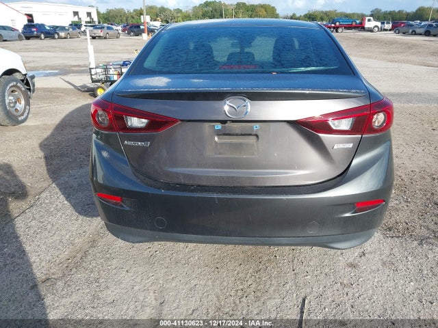 Mazda Mazda3 Touring 2018 3MZBN1V32JM205110 Image 16