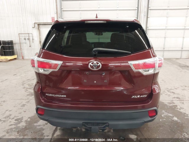 Toyota Highlander Xle V6 2015 5TDJKRFH8FS178714 Image 17