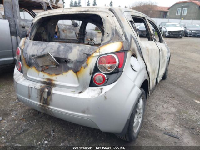 1G1JA6SGXG4126537 Chevrolet Sonic Ls Auto