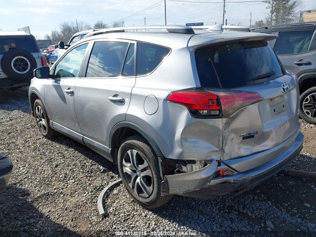 Toyota RAV4 LE 2017 2T3BFREV3HW611468 Image 3