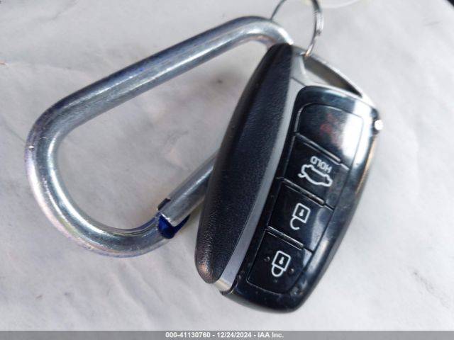 KMHGN4JE1GU110684 Hyundai Genesis 3.8