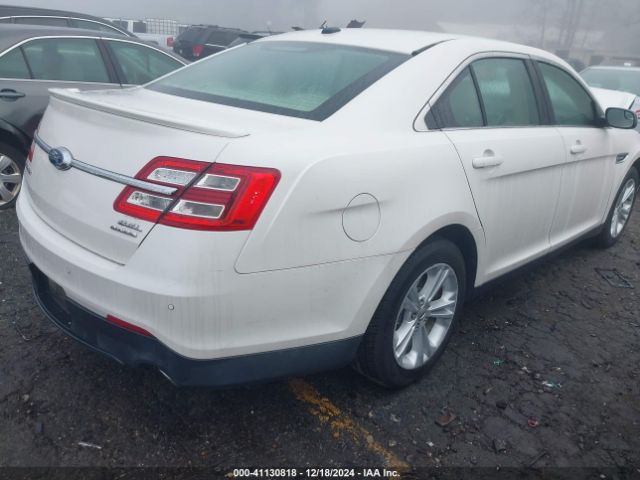 1FAHP2E82FG181200 Ford TAURUS SEL