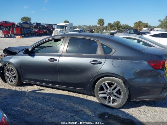 3KPF34AD3KE114076 KIA FORTE S