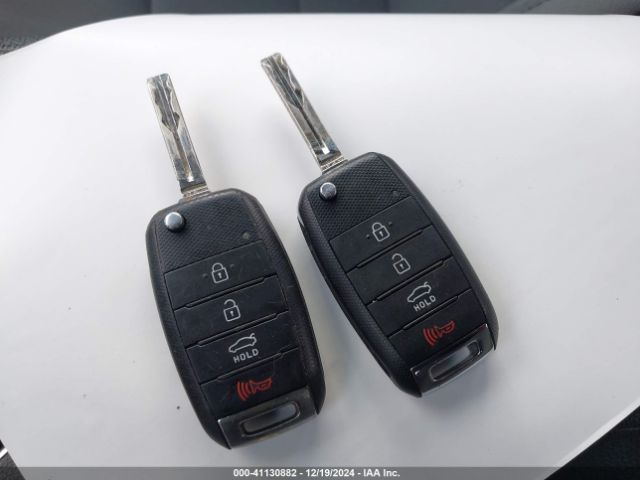 5XXGM4A77FG505594 KIA Optima Lx