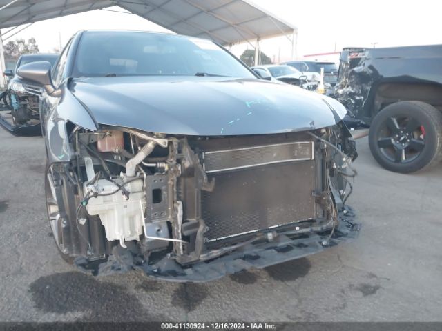 JTHKD5BH0E2188753 Lexus CT 200H