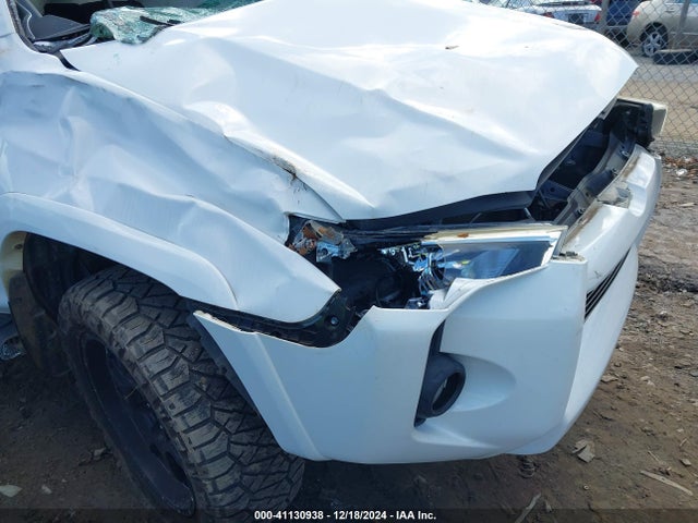Toyota 4RUNNER SR5 2015 JTEZU5JR8F5093122 Image 6