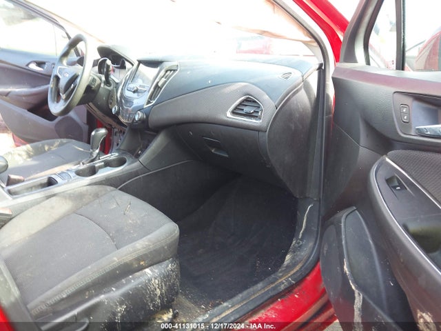 Chevrolet Cruze Lt Auto 2018 3G1BE6SM8JS651909 Image 5