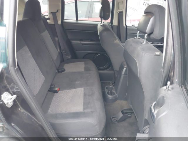 1C4NJCBB8ED890024 Jeep Compass Sport