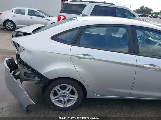 Ford FIESTA SE 2017 3FADP4BJ8HM110366 Image 18