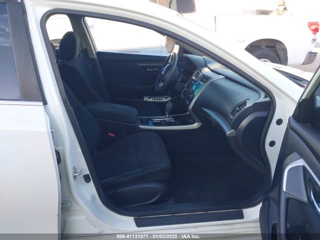 Nissan Altima 2.5 S 2015 1N4AL3AP8FN365892 Image 5