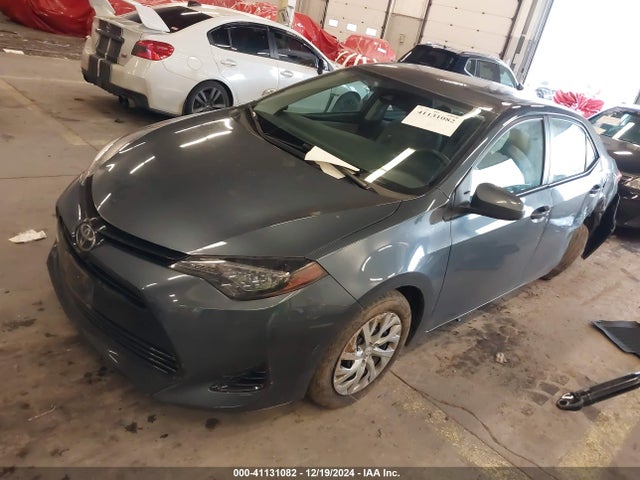 2T1BURHE2JC105972 Toyota COROLLA LE