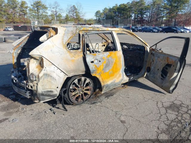 2T3A1RFVXLC066954 Toyota Rav4 Xle Premium