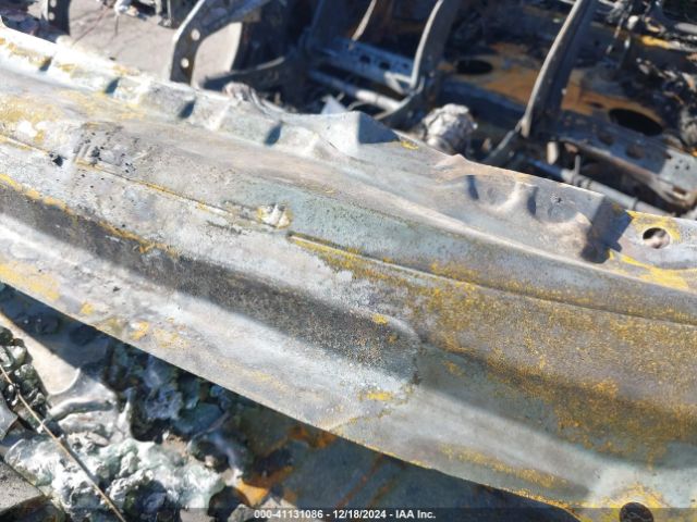 2T3A1RFVXLC066954 Toyota Rav4 Xle Premium