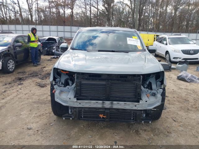 3FTTW8E32PRB03346 Ford Maverick Lariat