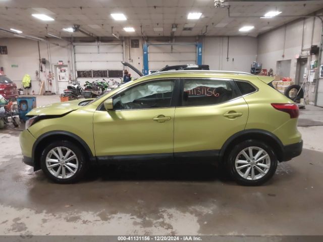 JN1BJ1CR7HW106916 Nissan Rogue Sport Sv
