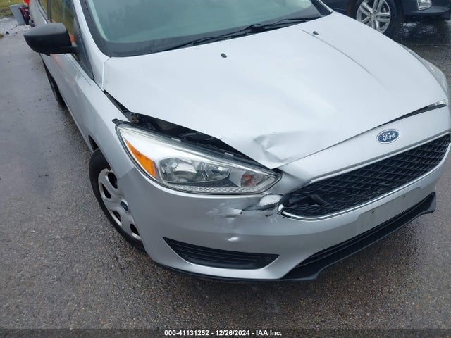 Ford FOCUS S 2016 1FADP3E28GL379594 Image 6