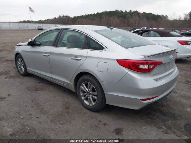 5NPE24AF2GH365027 Hyundai SONATA SE