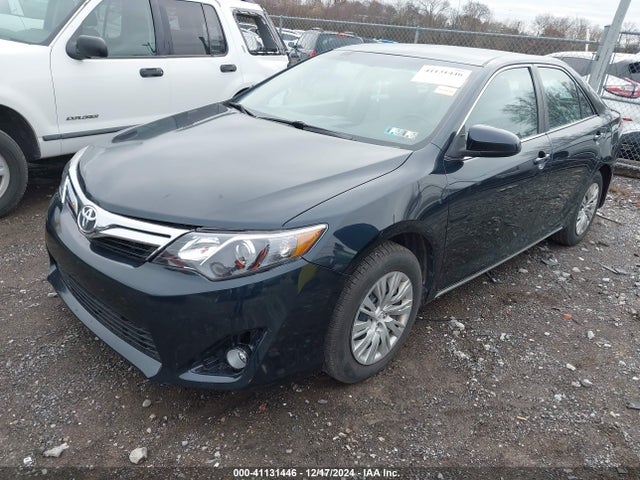 4T1BF1FK1EU456705 Toyota CAMRY LE