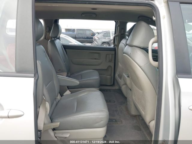 KNDMA5C16G6186117 KIA Sedona L
