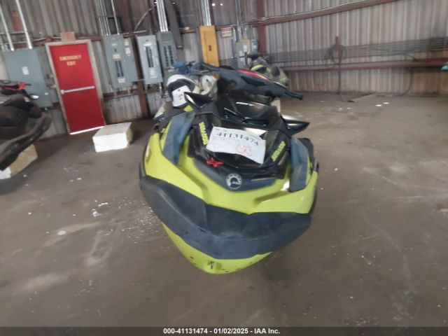 2019 SEADOO RXT-X 300 YDV23290D919      Photo 5