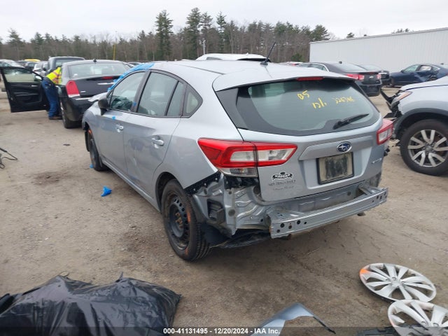 Subaru Impreza 2018 4S3GTAA68J3714554 Image 3