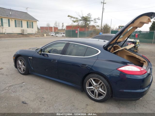2010 PORSCHE PANAMERA WP0AB2A78AL062655 Photo 2