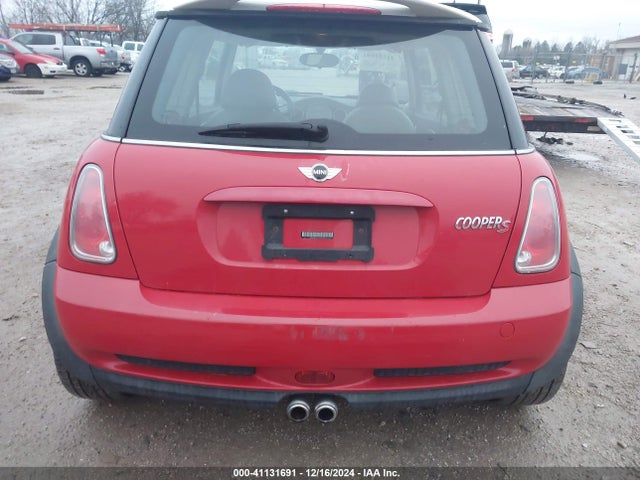 2006 MINI COOPER S WMWRE33576TG99751 Photo 5