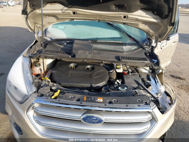 Ford Escape Titanium 2017 1FMCU9J94HUB28549 Image 10