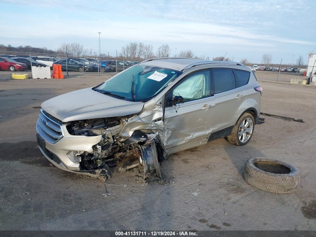 Ford Escape Titanium 2017 1FMCU9J94HUB28549 Image 2
