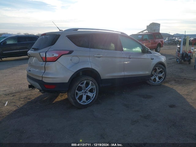 Ford Escape Titanium 2017 1FMCU9J94HUB28549 Image 4
