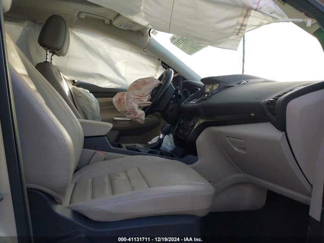 Ford Escape Titanium 2017 1FMCU9J94HUB28549 Image 5