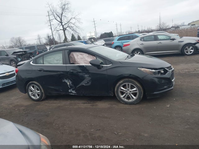 Chevrolet Cruze Lt Auto 2018 1G1BE5SM3J7107567 Image 13
