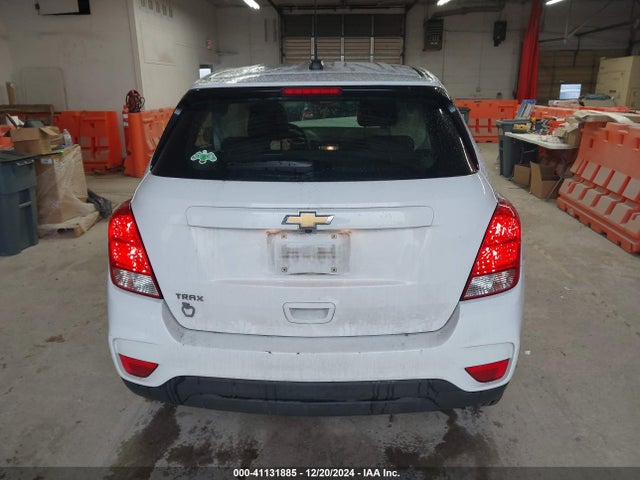 Chevrolet TRAX LS 2017 3GNCJKSB1HL233508 Image 16