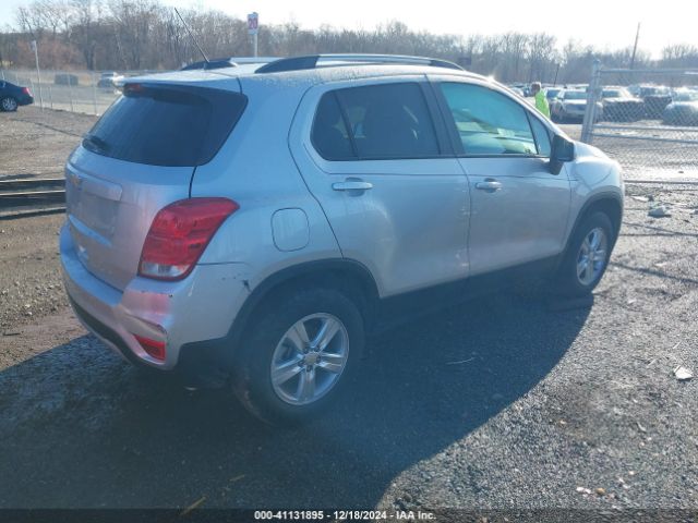2022 CHEVROLET TRAX KL7CJPSM7NB561341 Photo 3