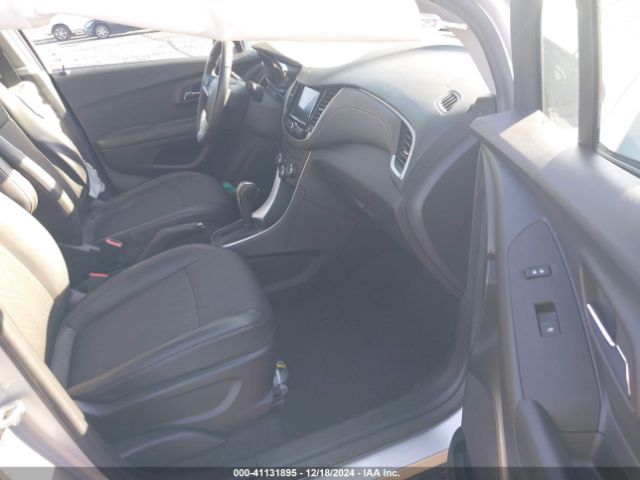 2022 CHEVROLET TRAX KL7CJPSM7NB561341 Photo 4