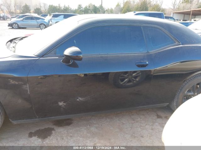2C3CDZAG0MH573651 Dodge Challenger Sxt