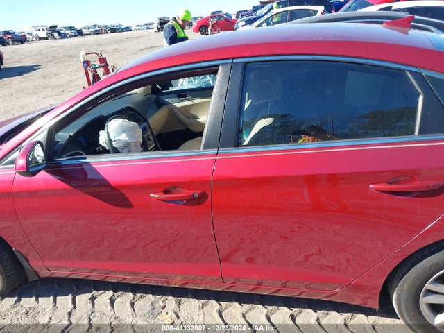 Hyundai SONATA SE 2016 5NPE24AF3GH409312 Image 15