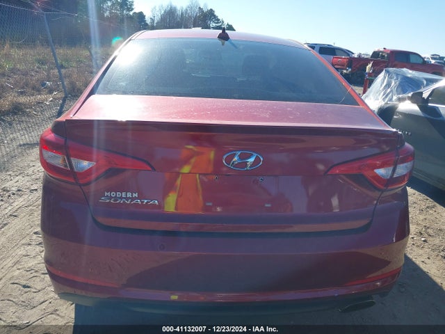 Hyundai SONATA SE 2016 5NPE24AF3GH409312 Image 17
