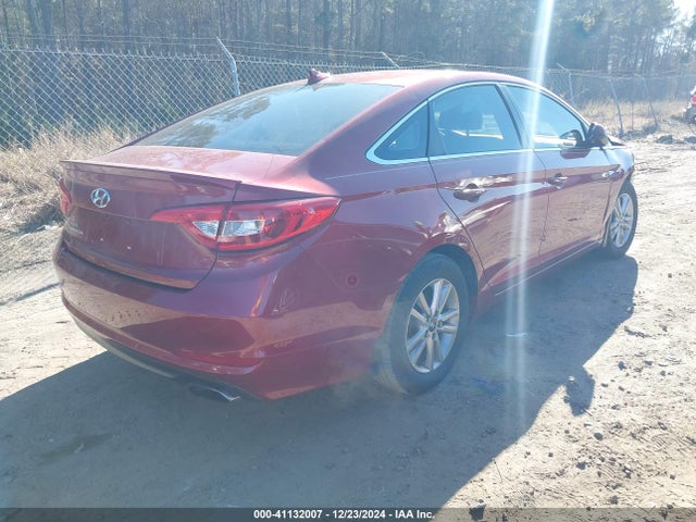Hyundai SONATA SE 2016 5NPE24AF3GH409312 Image 4