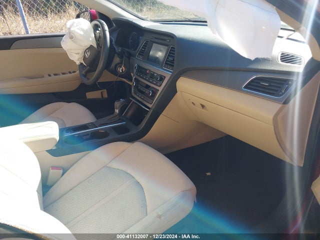 Hyundai SONATA SE 2016 5NPE24AF3GH409312 Image 5