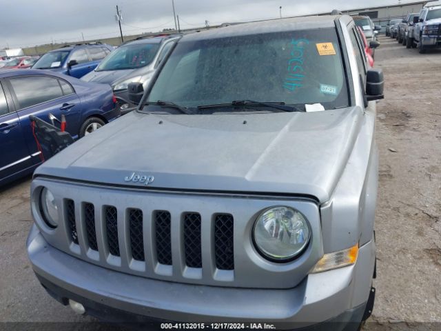 1C4NJPBB5FD329272 Jeep Patriot Sport