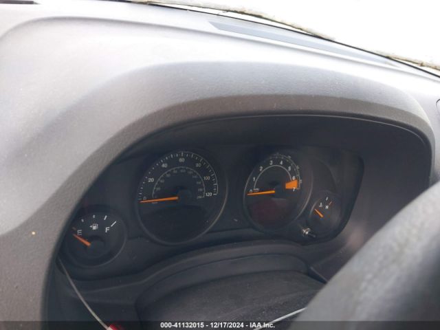1C4NJPBB5FD329272 Jeep Patriot Sport