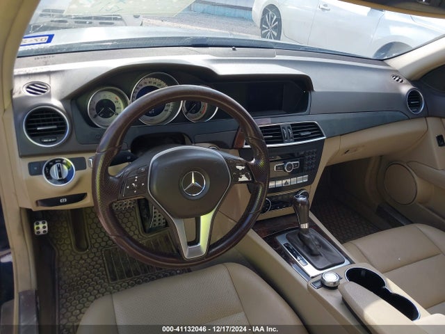 WDDGF4HB7EA960997 Mercedes-Benz C 250