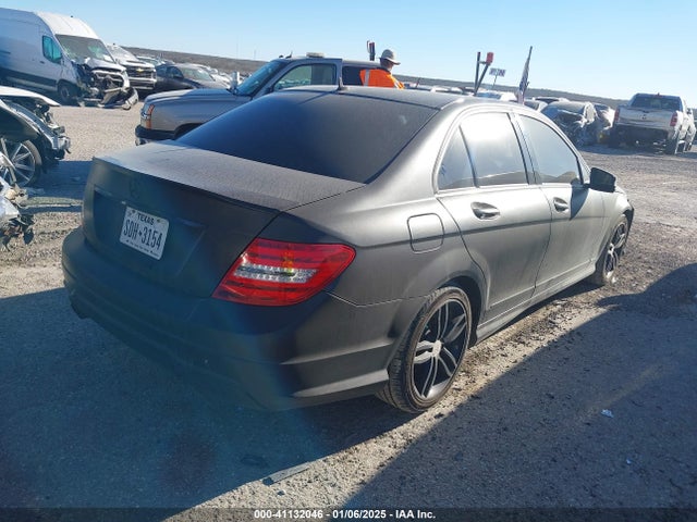 WDDGF4HB7EA960997 Mercedes-Benz C 250