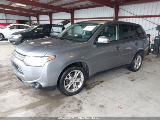 JA4AD3A37EZ001565 Mitsubishi Outlander Se