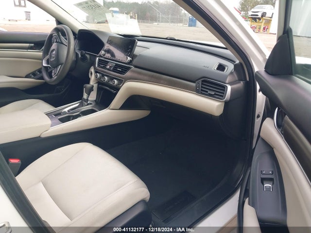 1HGCV1F16KA102874 Honda ACCORD LX